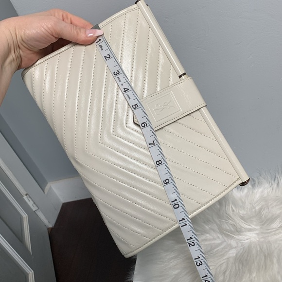 Authentic YSL white leather large clutch e dustbag - Picture 11 of 17